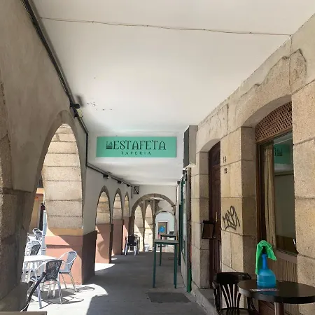 Homestay La Encina Azul Rooms-grupo Rosa Azul