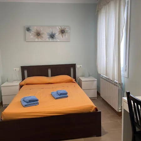 La Encina Azul Rooms-grupo Rosa Azul Понферрада