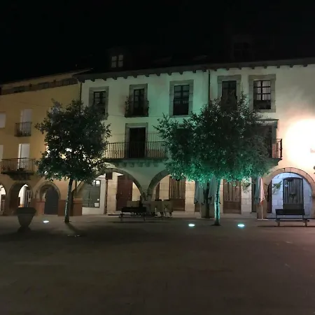La Encina Azul Rooms-grupo Rosa Azul Понферрада